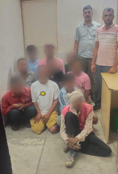 Delhi Police bust illegal gambling den in Model Town, apprehend 10