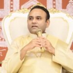 ‘Nothing Surpasses a Mother’: Sadguru Madhusudan Sai at Navaratri Celebrations